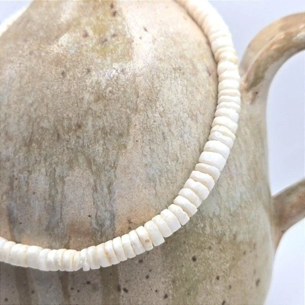 White Heishi Shell Bead Bracelet / Anklet Surf Beachy Boho‎ Puka Style Summer